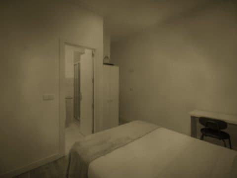 Sustitución de instalación de fontanería y baño nuevo en Lavapiés, antes
